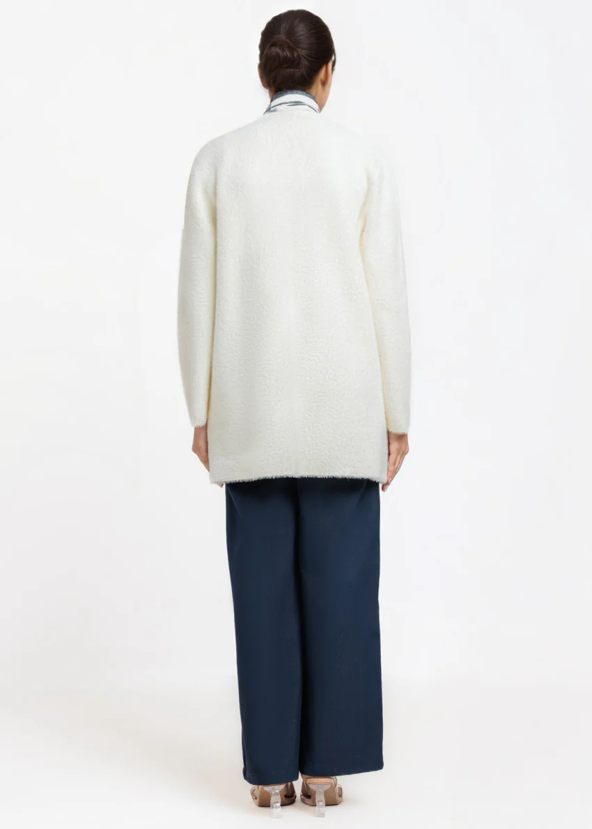 O-White-Round Neck Full Sleeves Cardigan Sweater (25Y-111-67) - Image 2