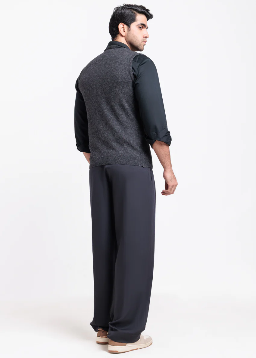 D-Black-V-Neck Sando Sweater (670-14) - Image 2