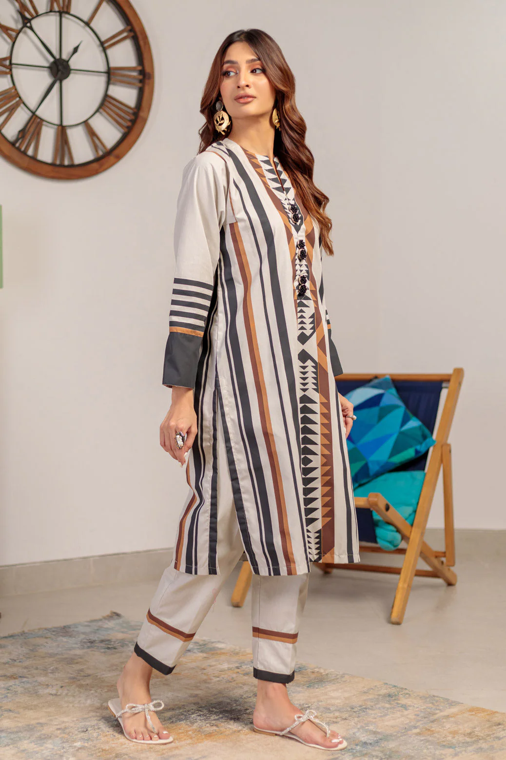 A-GREY-LAWN-2 PIECE (BS7242P17) - Image 4