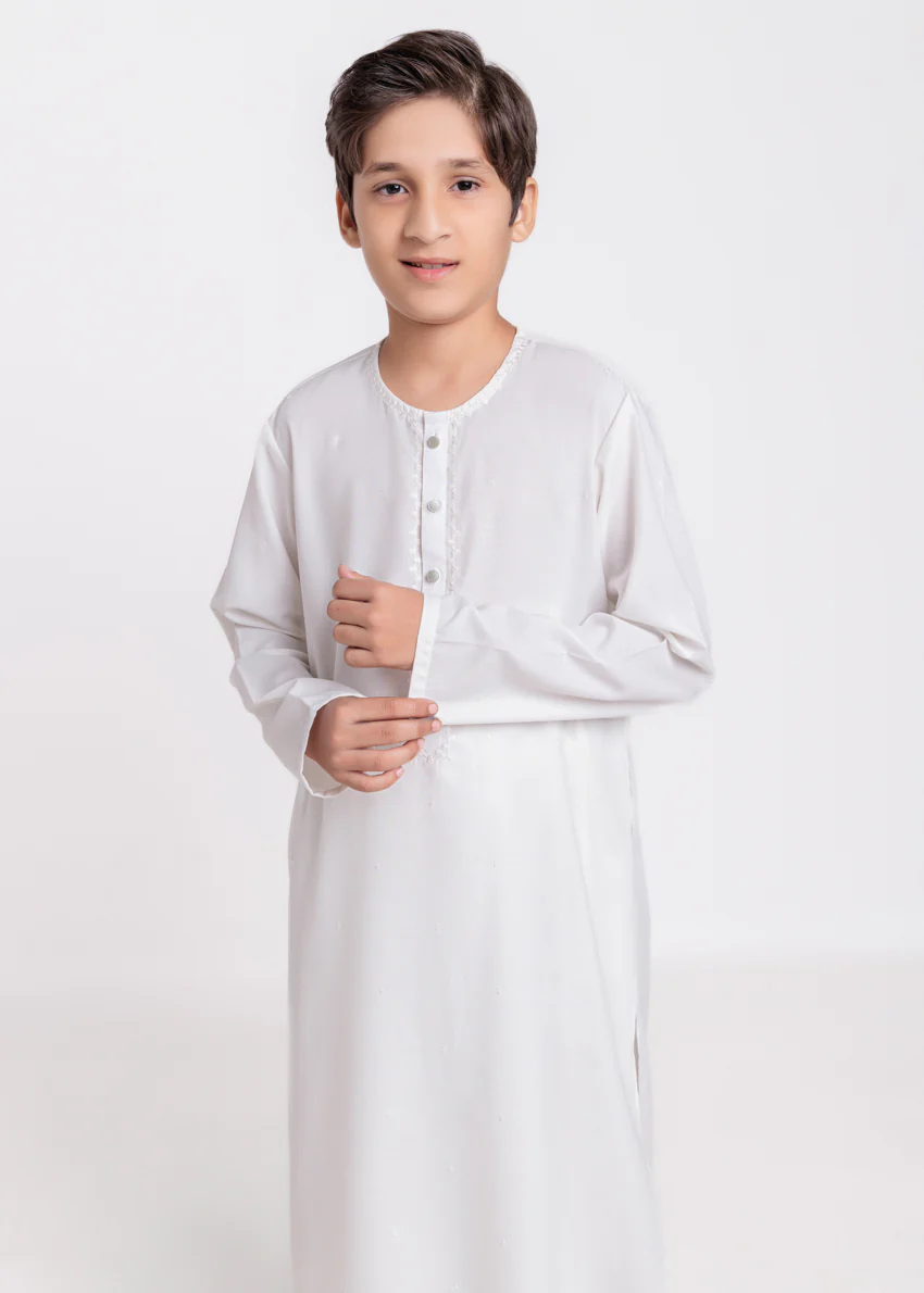 O-White-Blended-Shalwar Suit - (B25SS2031) - Image 4
