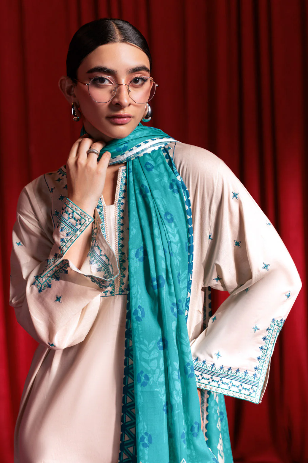 BEIGE-CAMBRIC-3 PIECE (BPS2243P09) - Image 2