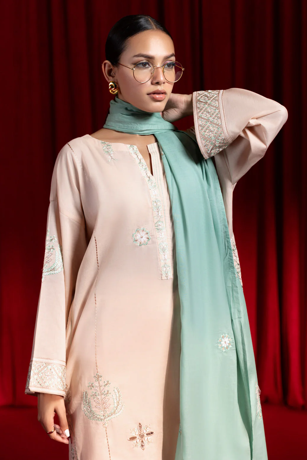 BEIGE-CAMBRIC-3 PIECE (BPS5243P04) - Image 2
