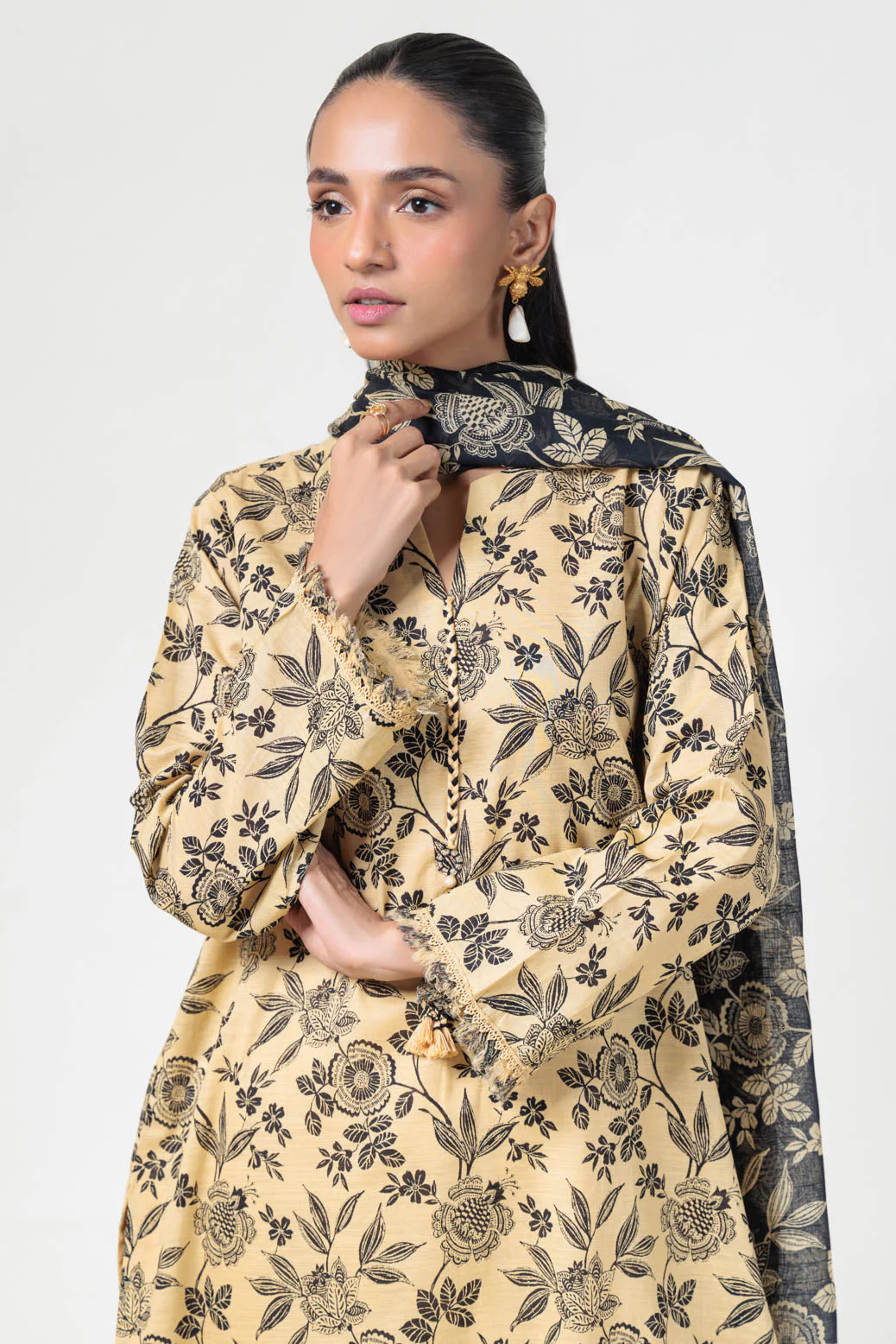 BEIGE-CAMBRIC-3 PIECE (WS2243P11) - Image 2
