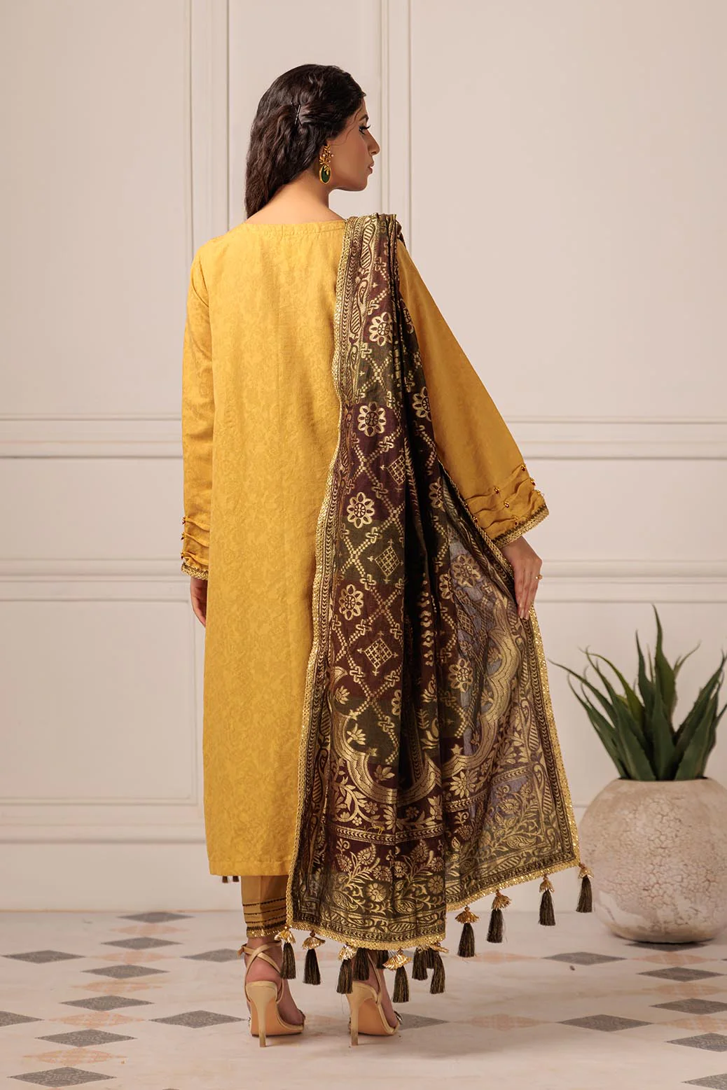 BEIGE-JACQUARD-3 PIECE (HV1NA233P2) - Image 4