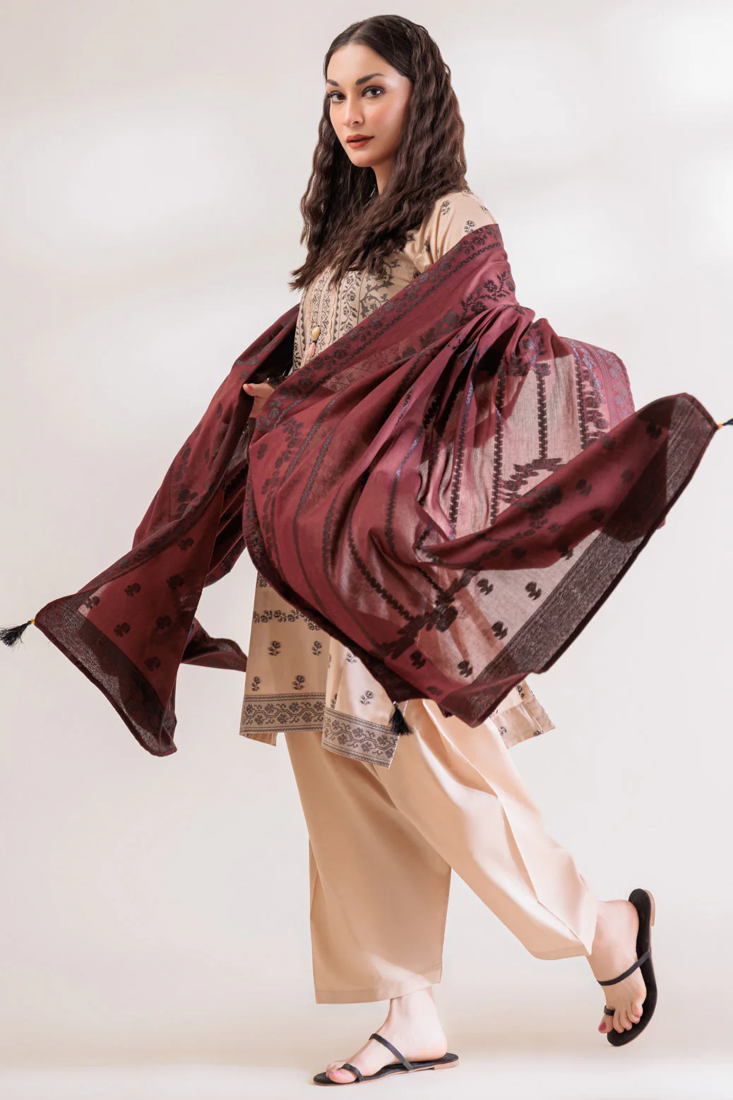 BEIGE-JACQUARD-3 PIECE (SJ1243P05) - Image 4