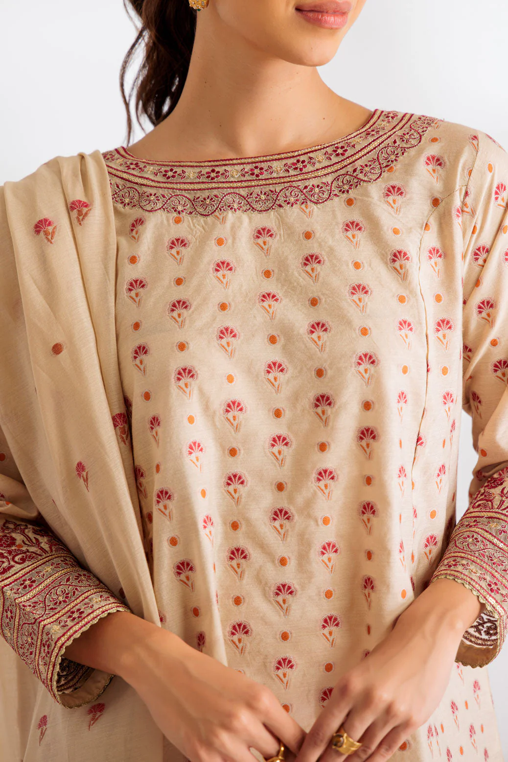 BEIGE-JACQUARD-3 PIECE (SS6243P16) - Image 2