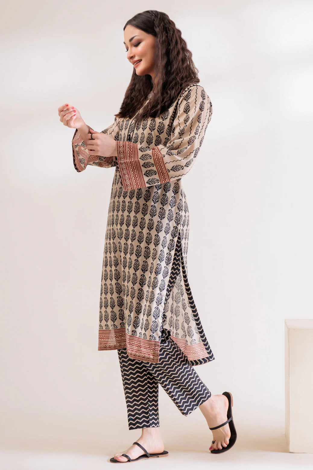 BEIGE-LAWN-2 PIECE (1S24B2P054) - Image 3