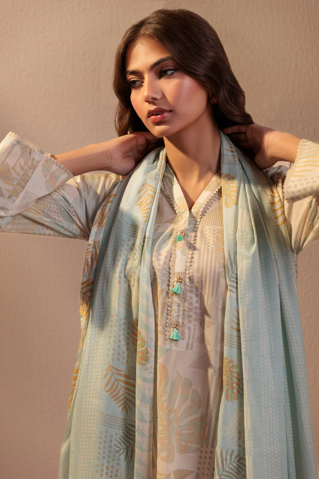 BEIGE-LAWN-3 PIECE (PWS6243P13) - Image 4