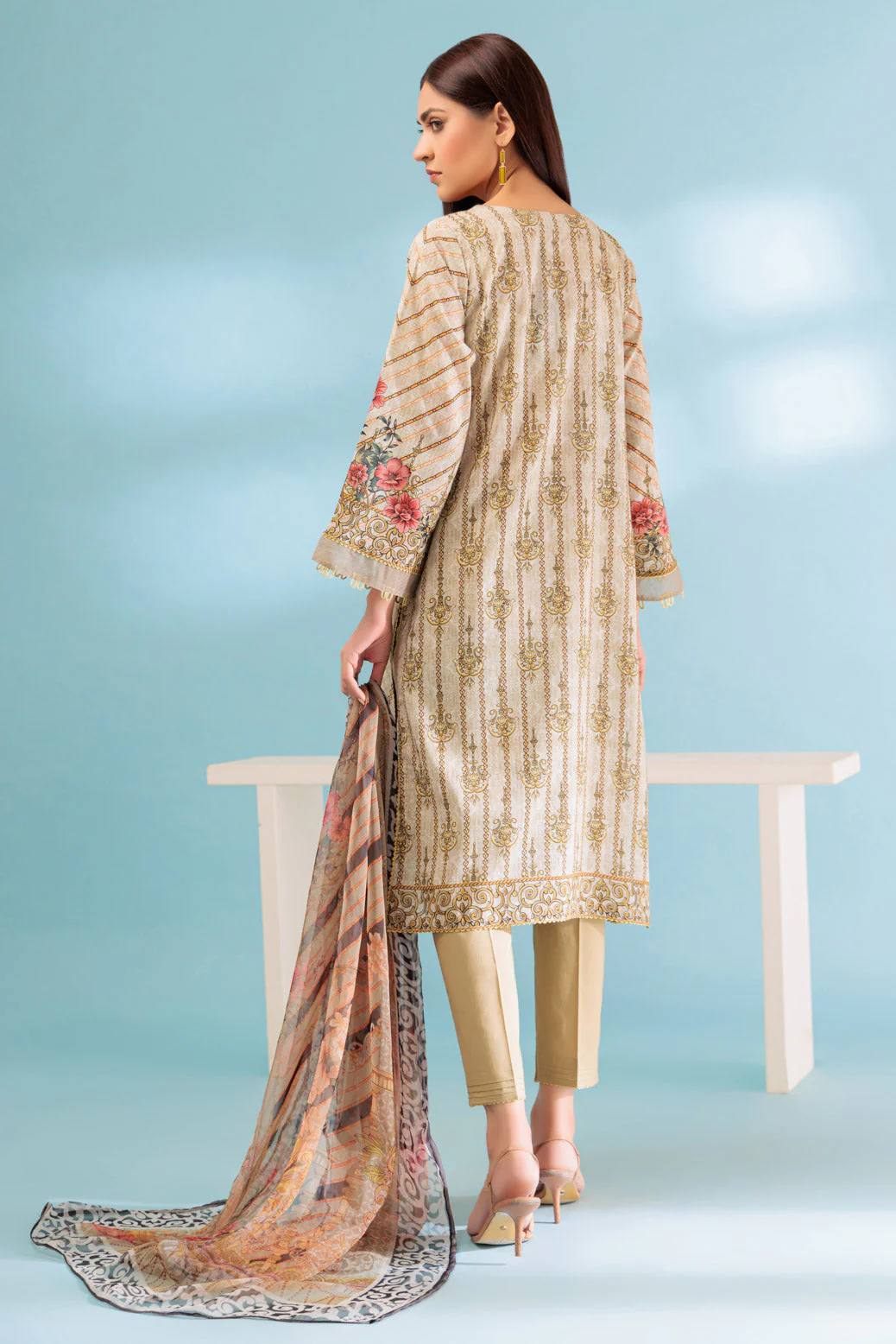 BEIGE-LAWN-3 PIECE (SSS233P116) - Image 4