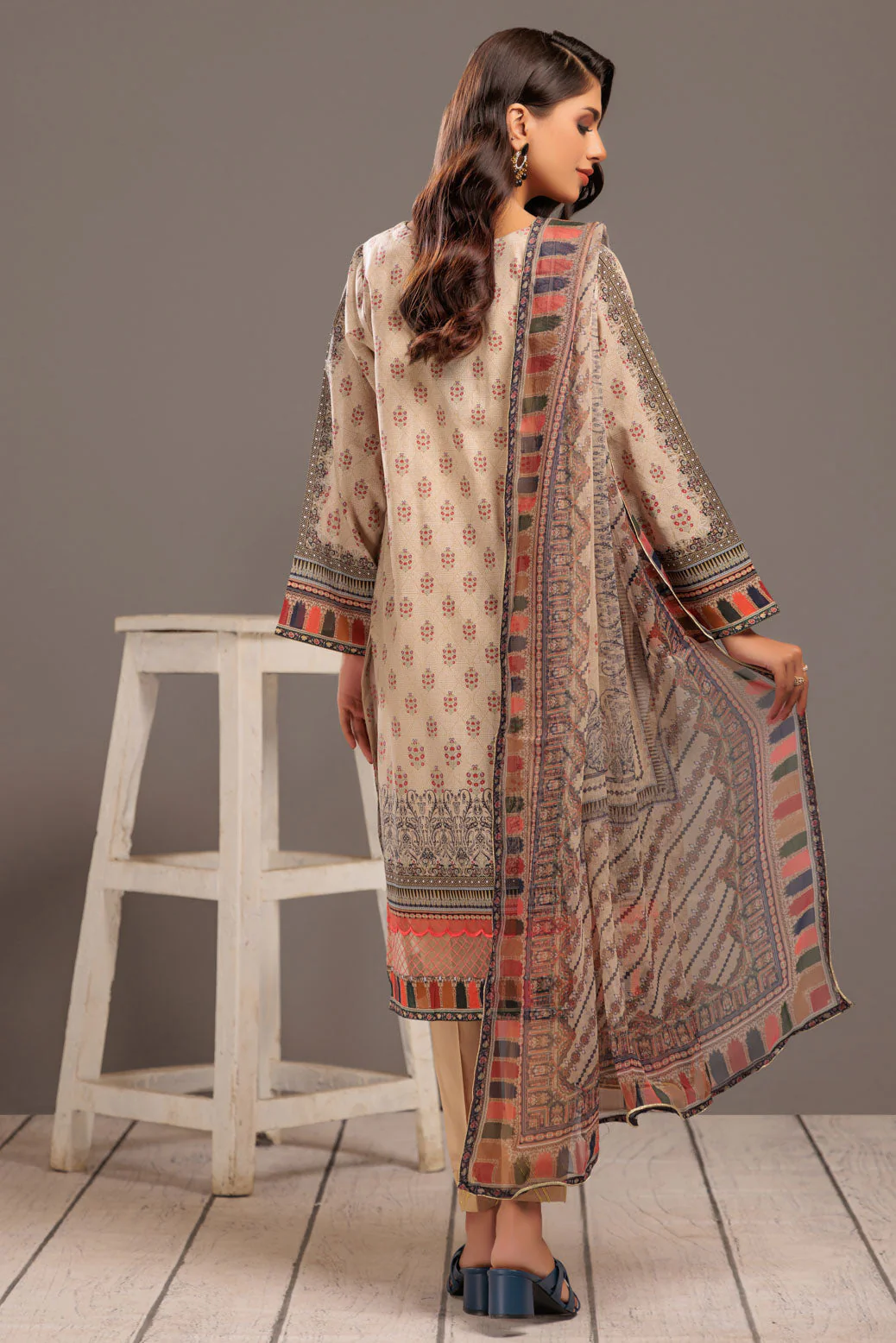 BEIGE-LAWN-3 PIECE (SSS233P17) - Image 4