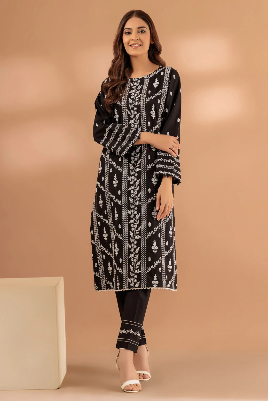 BLACK-CAMBRIC-2 PIECE (SS1242P02) - Image 4