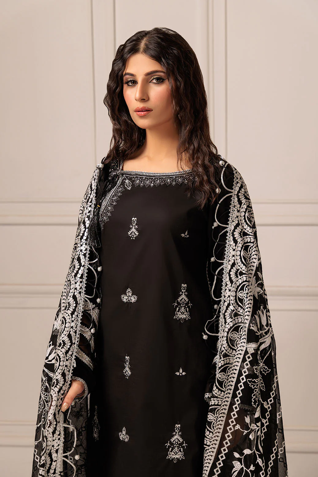 BLACK-CAMBRIC-3 PC (HV2C233P02) - Image 3