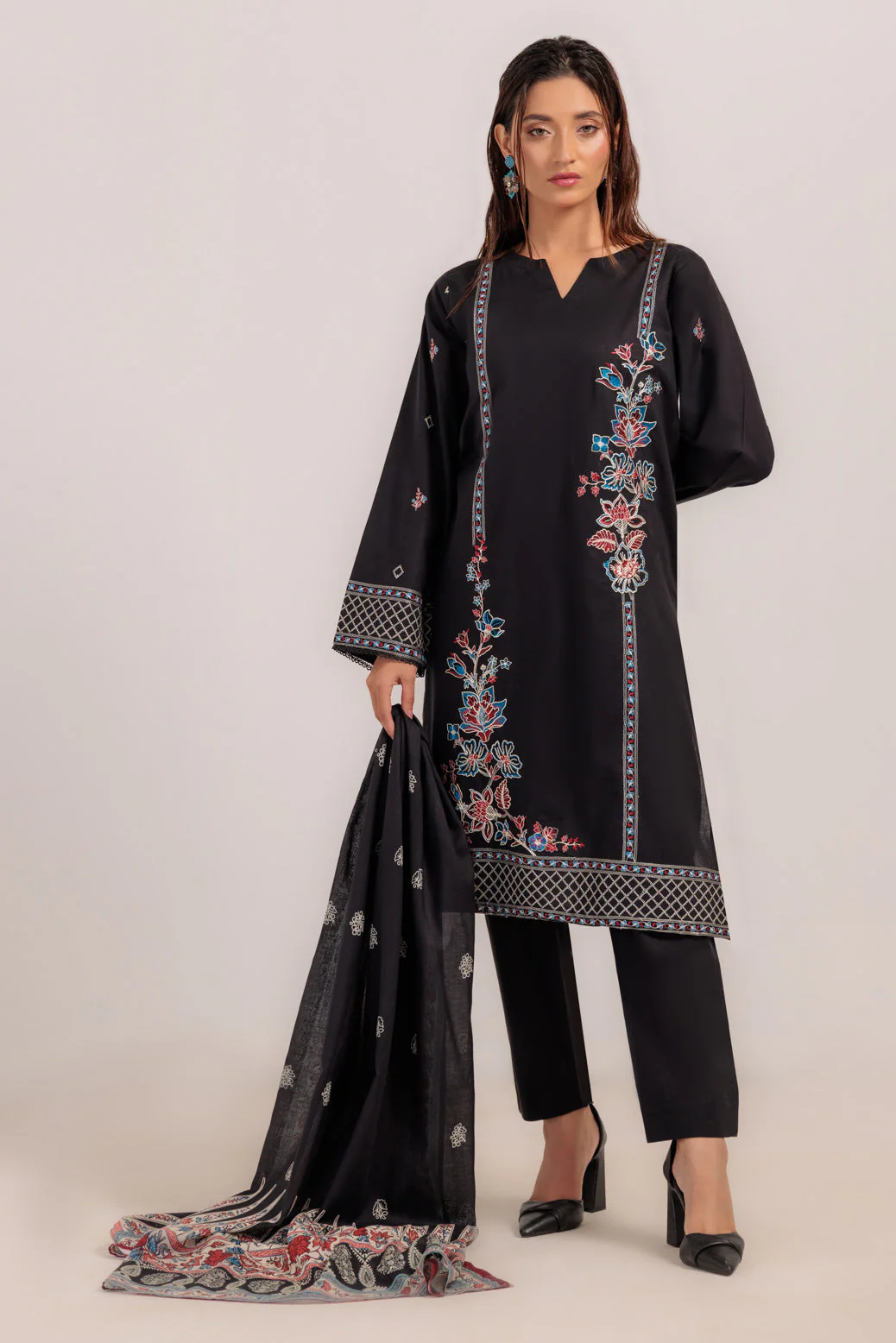 BLACK-CAMBRIC-3 PIECE (BS1243P08) - Image 2