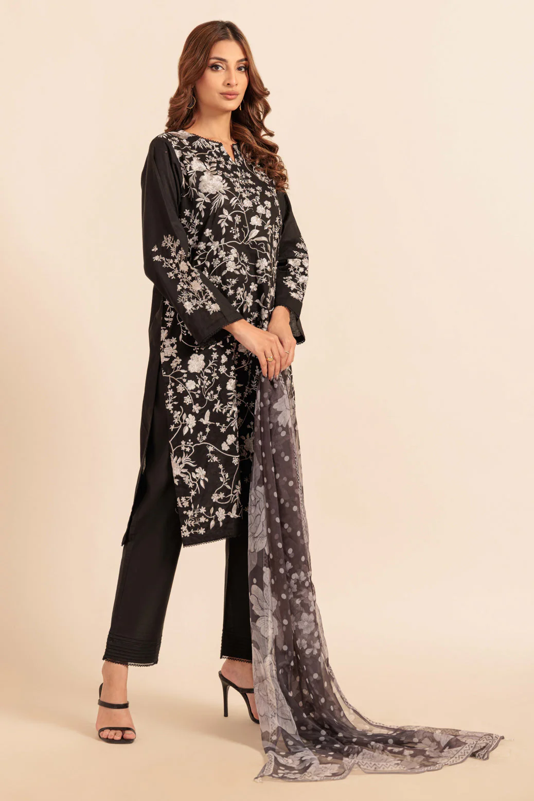 BLACK-CAMBRIC-3 PIECE (BS6243P03) - Image 3