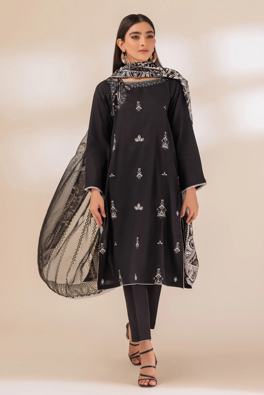 BLACK-CAMBRIC-3 PIECE (BSHS233P13) - Image 4