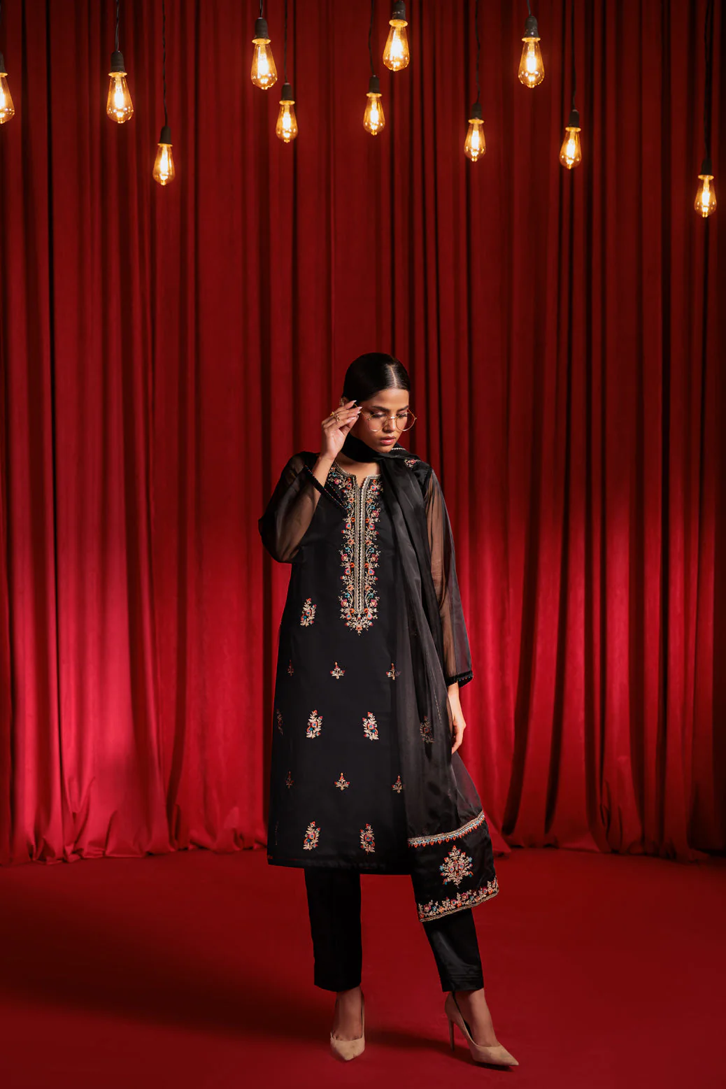 BLACK-DYED-3 PIECE (BS5243P25) - Image 3