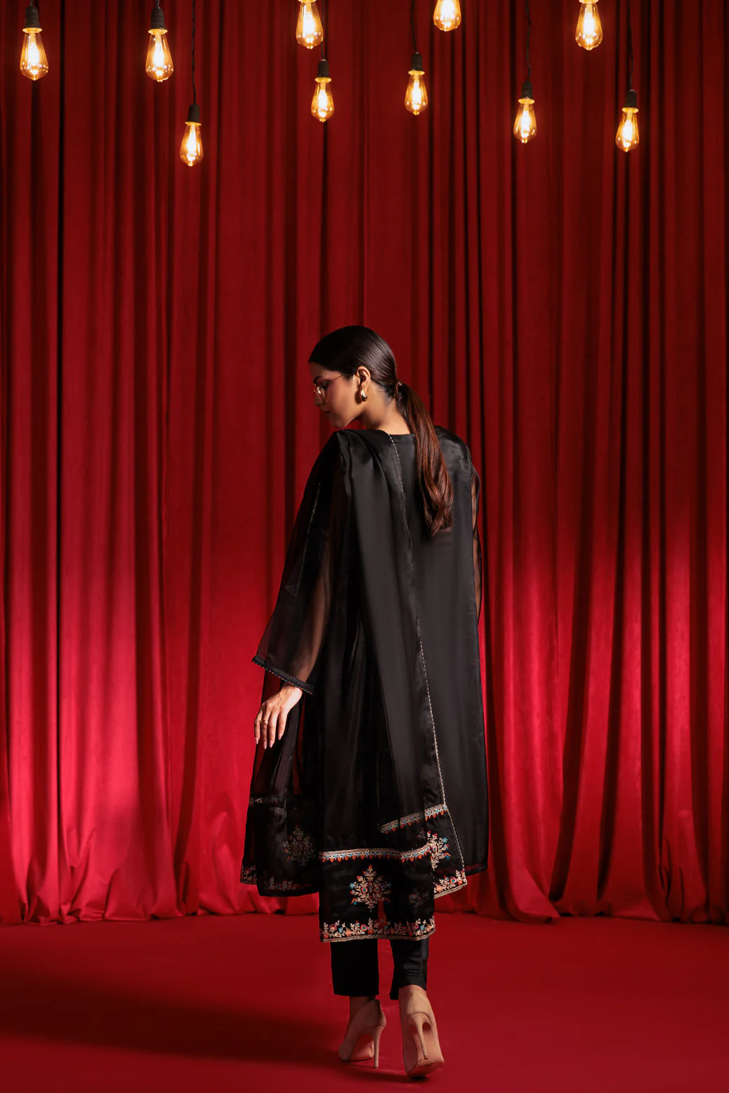 BLACK-DYED-3 PIECE (BS5243P25) - Image 4