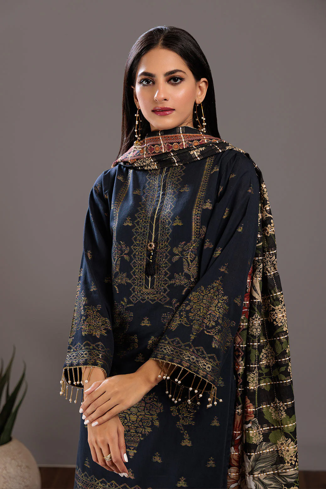 BLACK-JACQUARD-3 PIECE (RV1NA233P1) - Image 2
