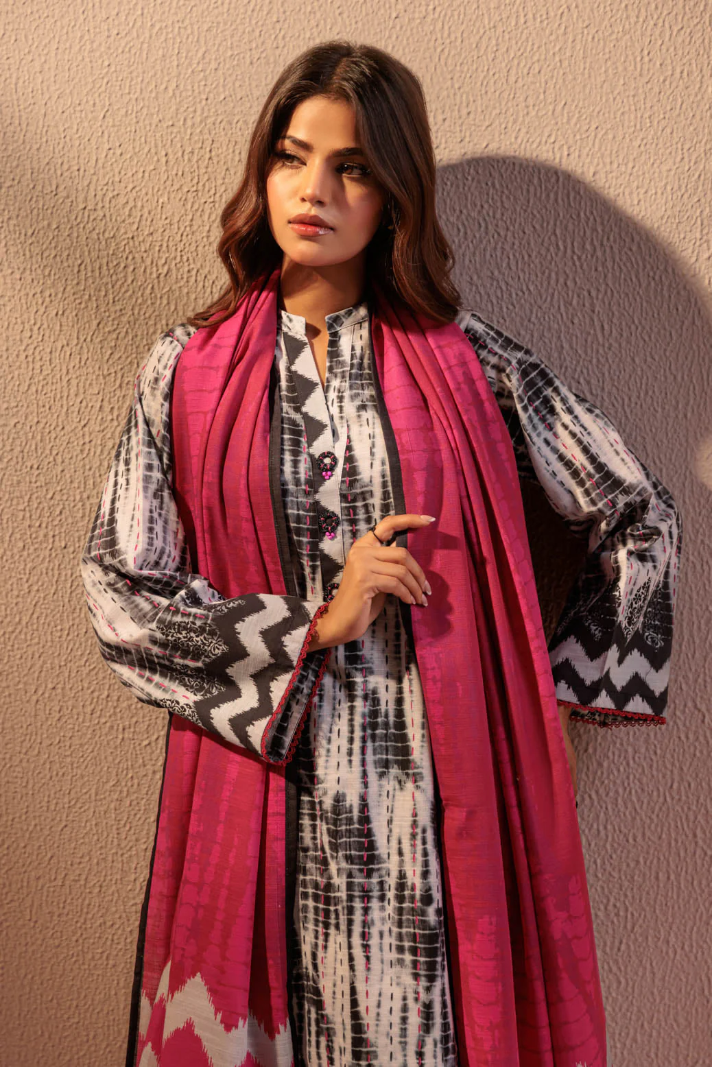 BLACK-KHADDAR-3 PIECE (WS6243P02) - Image 2