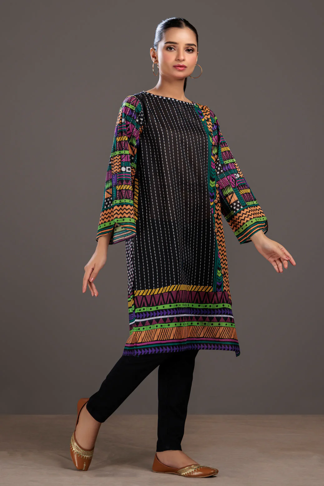 BLACK-LAWN-1 PIECE (AAK231P05) - Image 2