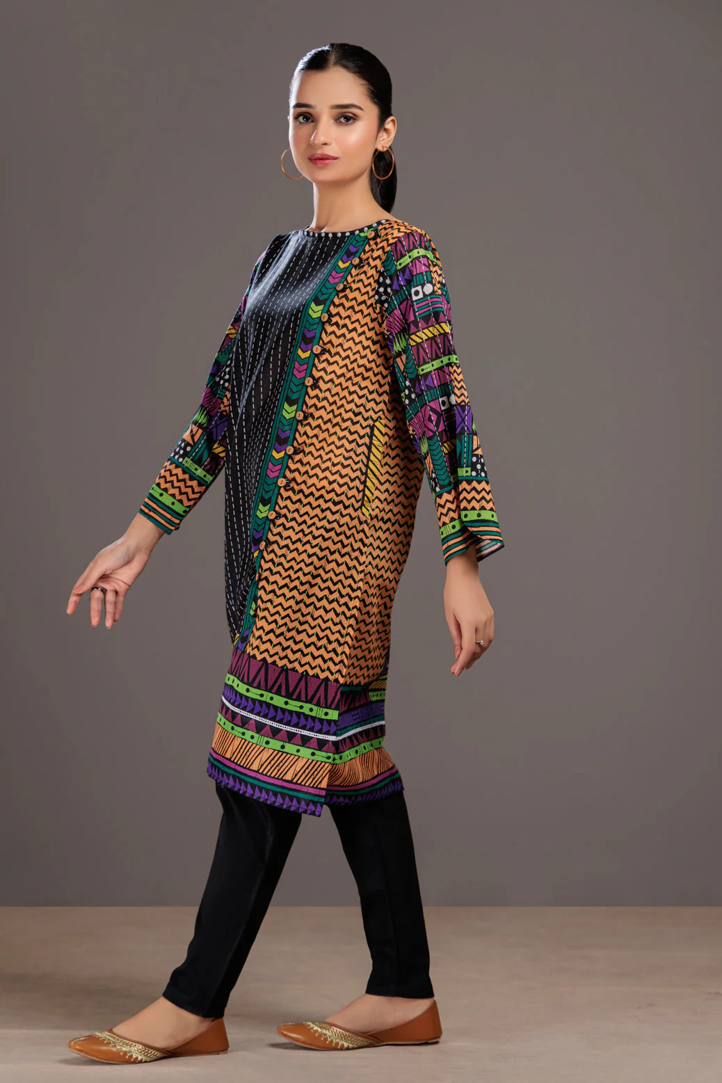 BLACK-LAWN-1 PIECE (AAK231P05) - Image 4