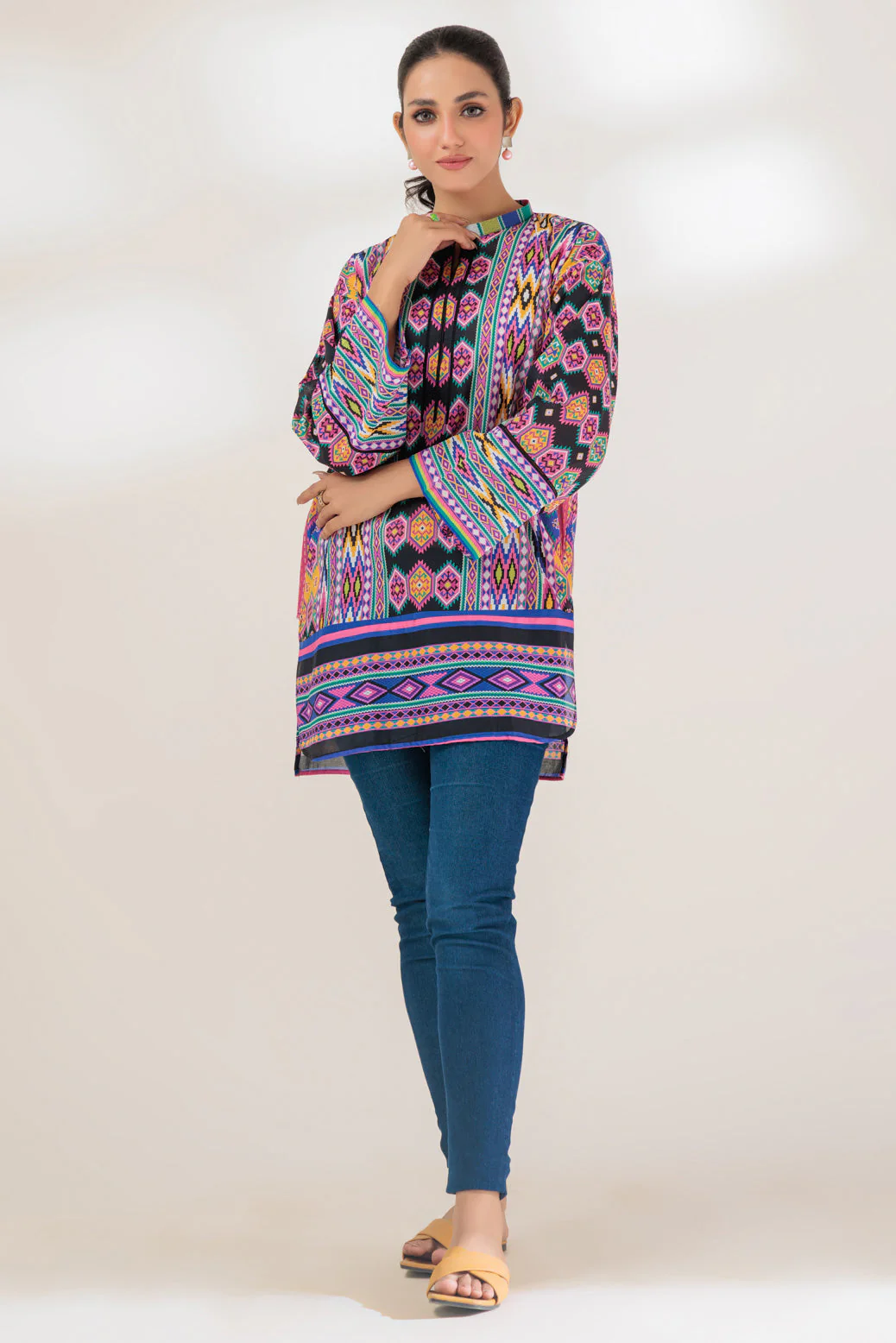 BLACK-LAWN-1 PIECE (AAK231P21) - Image 4