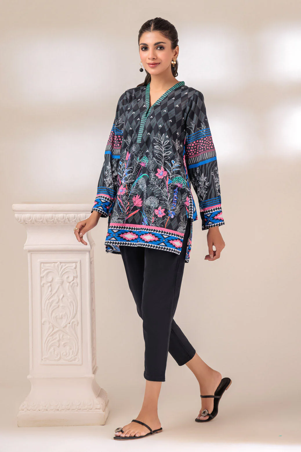 BLACK-LAWN-1 PIECE (SAK231P22) - Image 2