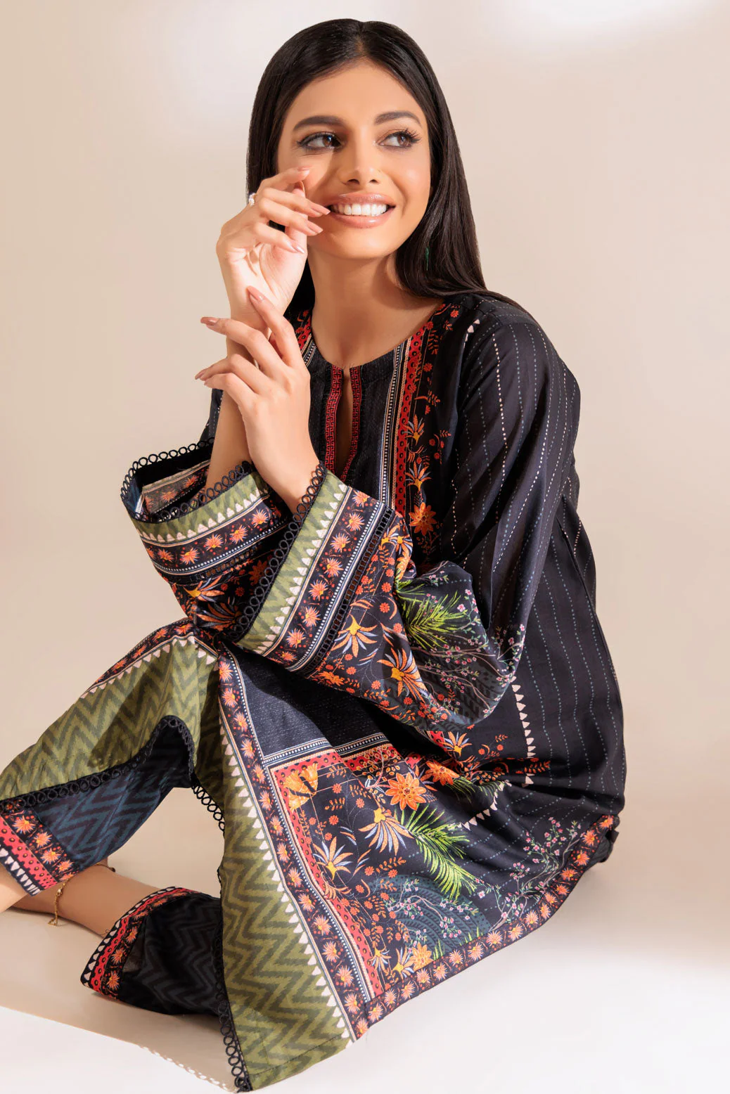 BLACK-LAWN-2 PIECE (BSAS232P10) - Image 4