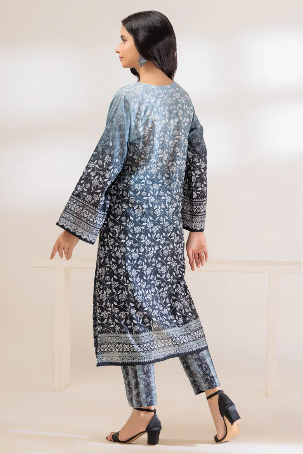 BLACK-LAWN-2 PIECE (BSAS232P34) - Image 4