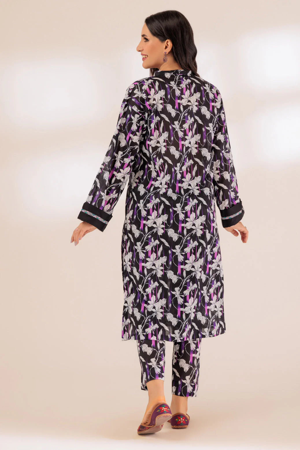 BLACK-LAWN-2 PIECE (BSSS232P27) - Image 4