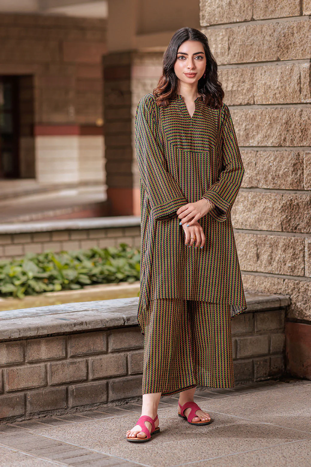 BLACK-LAWN-2 PIECE (BSSS232P29) - Image 4