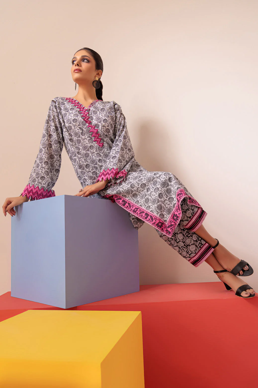 BLACK-LAWN-2 PIECE (SAS232P31) - Image 3