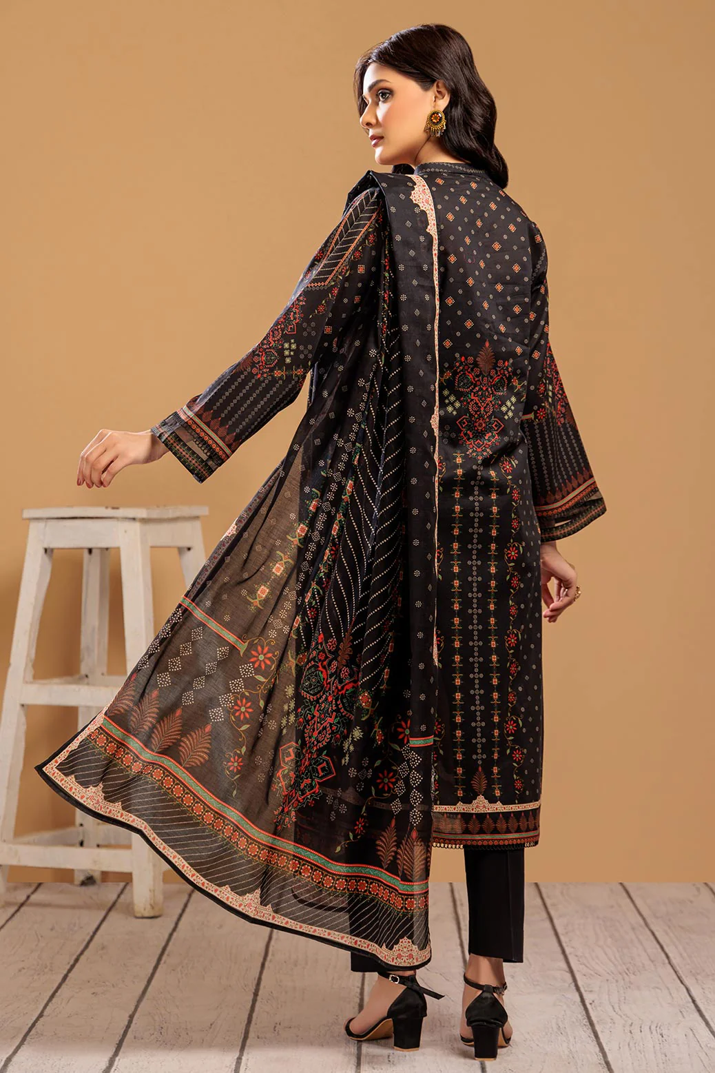 BLACK-LAWN-2 PIECE (SSS232P13) - Image 5