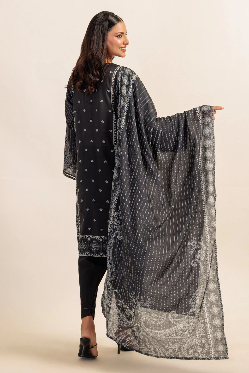 BLACK-LAWN-3 PIECE (BS2243P28) - Image 5