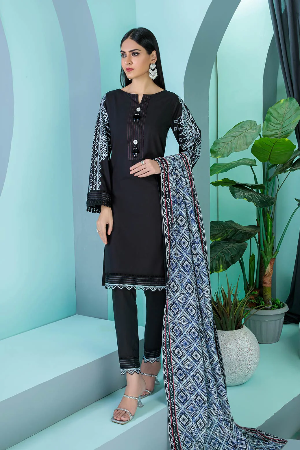 BLACK-LAWN-3 PIECE (RRSR223P04) - Image 3