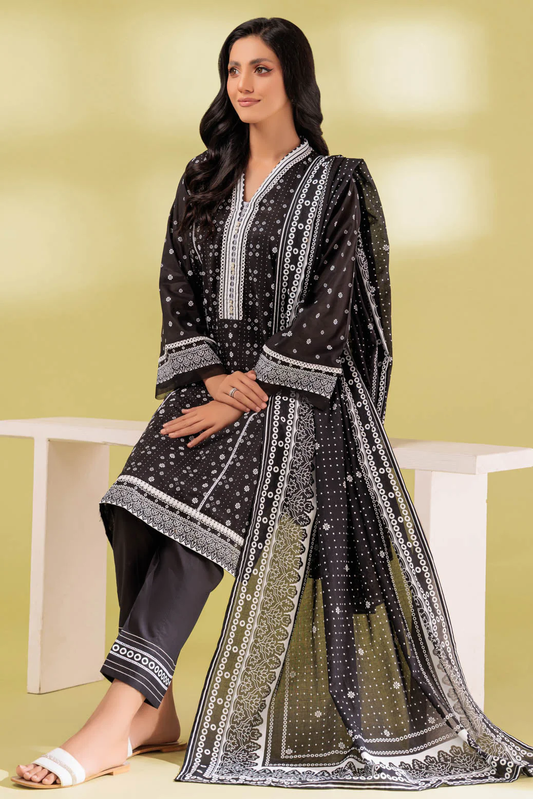 BLACK-LAWN-3 PIECE (SAS233P85) - Image 3