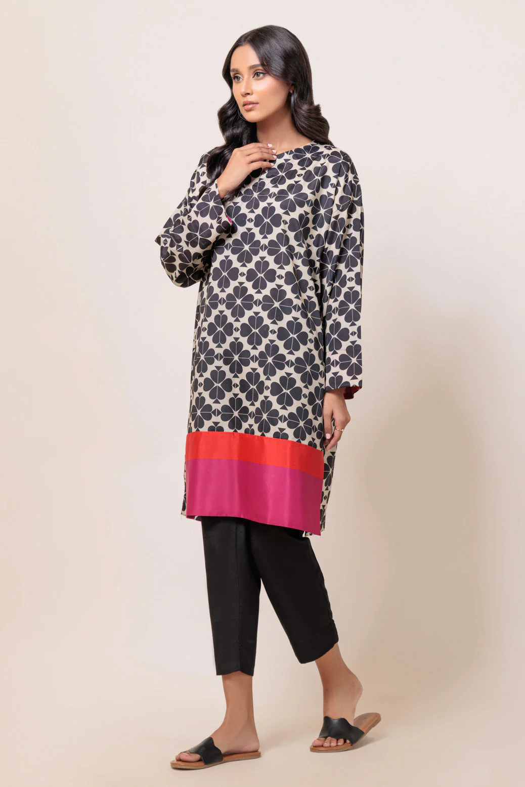 BLACK-POLY CREPE-2 PIECE (WS7242P10) - Image 3