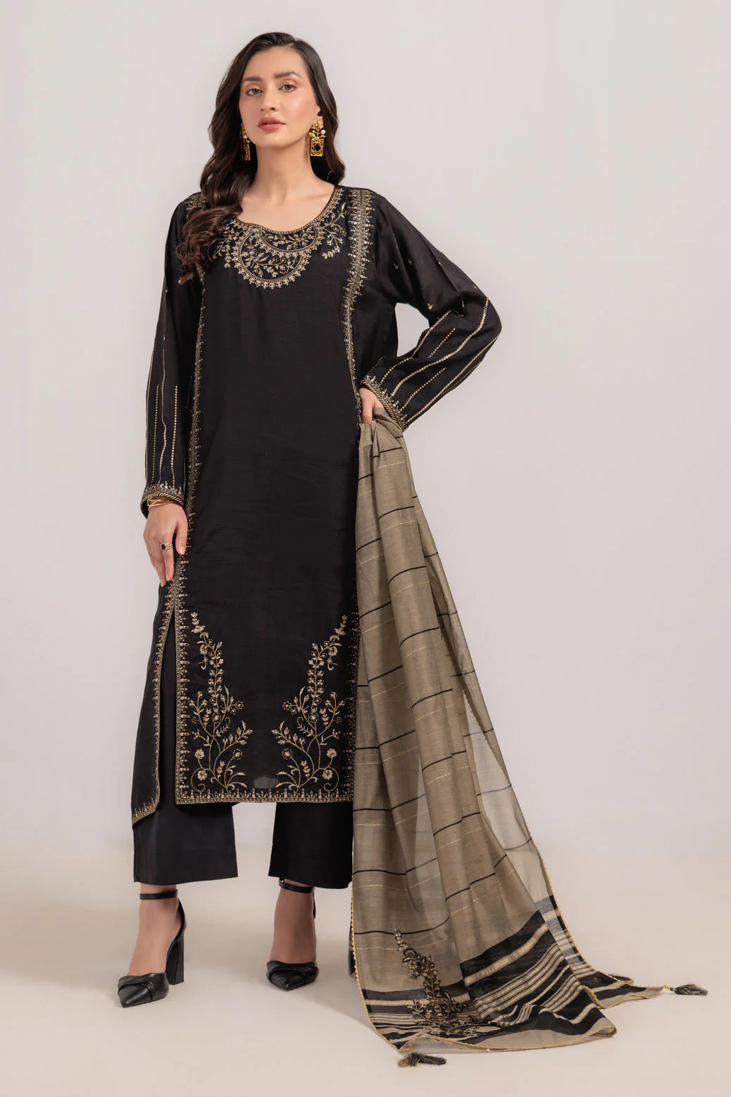 BLACK-SILK-3 PIECE (WS5243P02) - Image 2