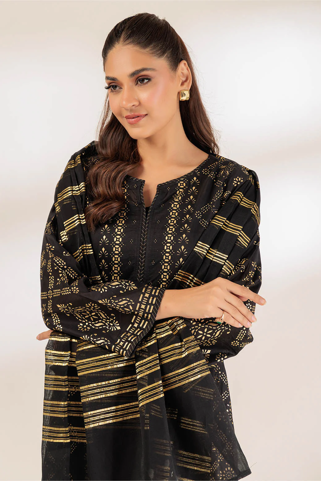 BLACK-VISCOSE-3 PIECE (HV4K243P2) - Image 3