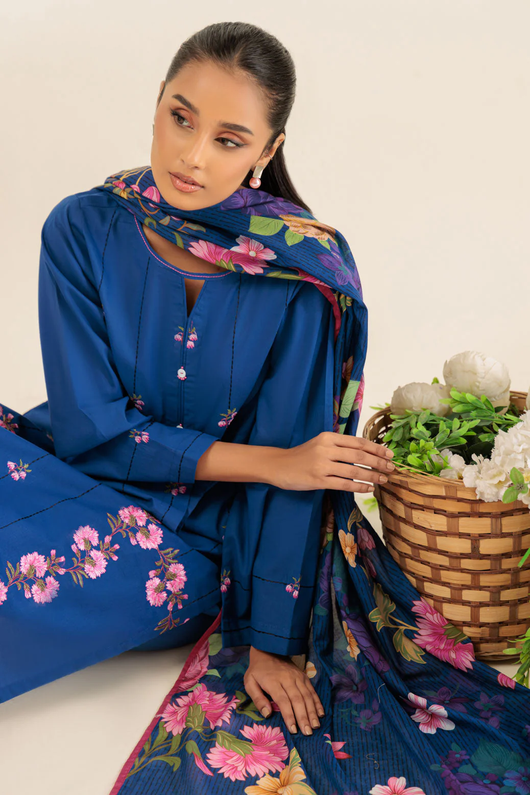 BLUE-CAMBRIC-3 PIECE (BS1243P06) - Image 4