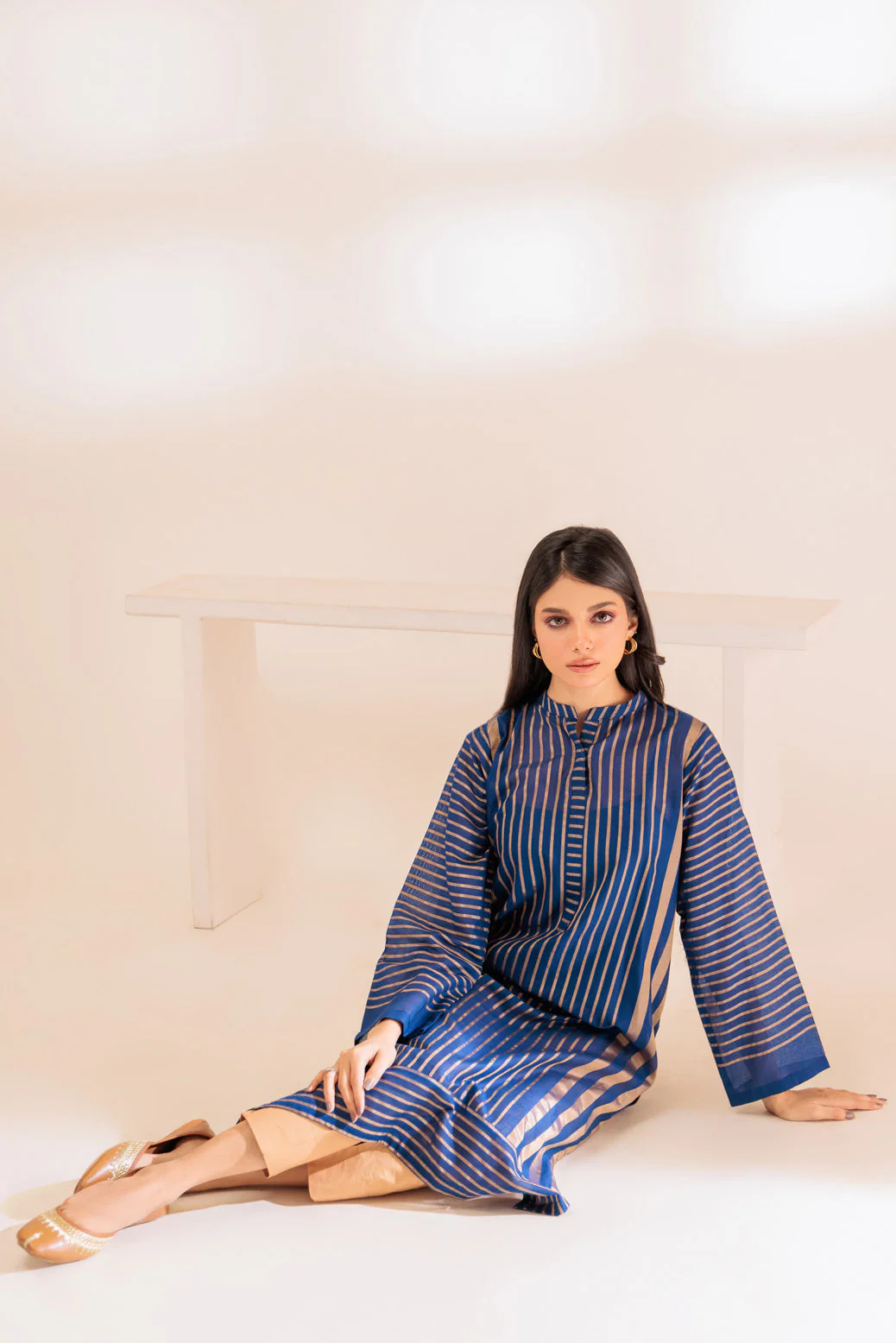 BLUE-GOLDEN ZARI-1 PIECE (SAS231P06) - Image 3