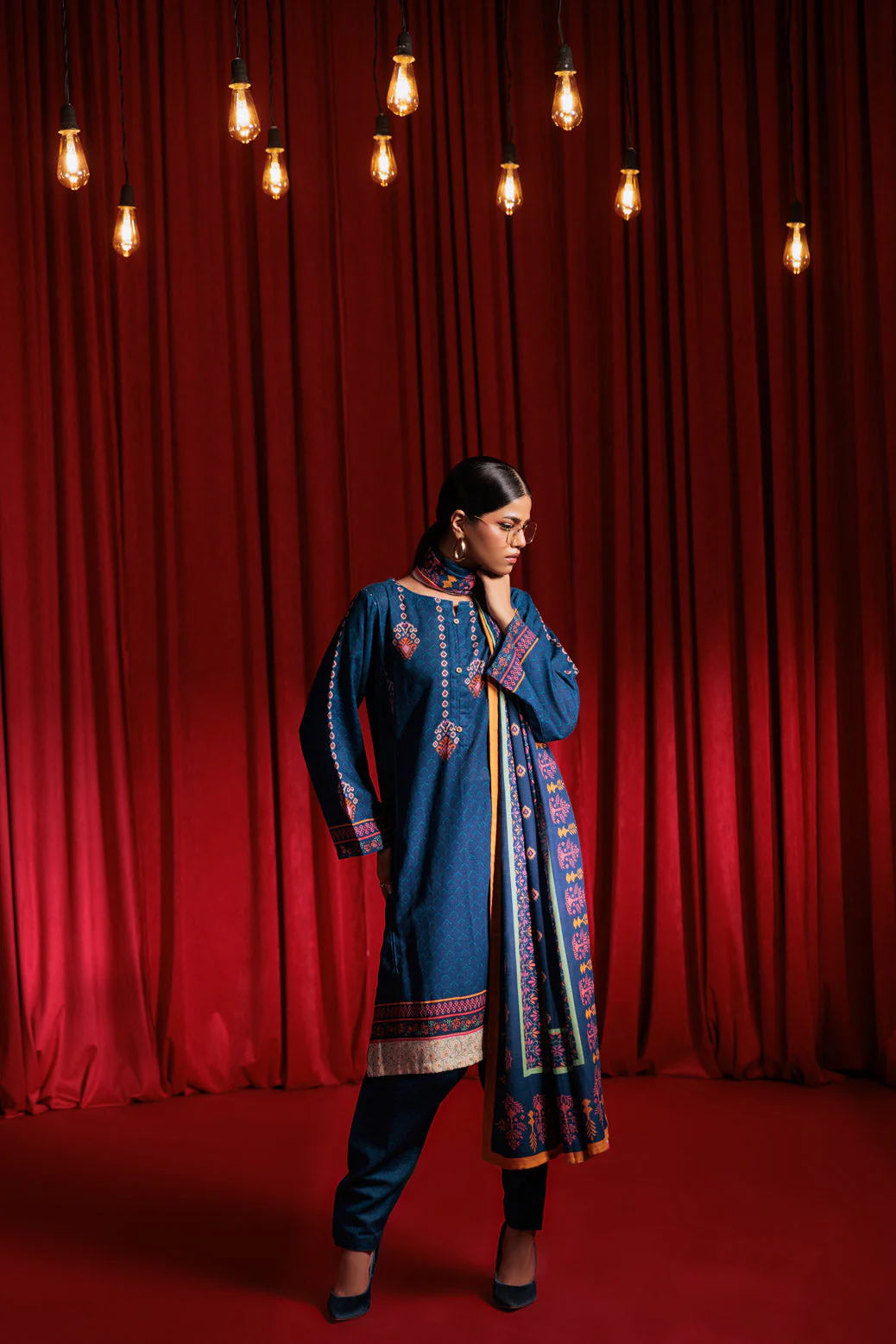 BLUE-KHADDAR-3 PIECE (WS2243P02) - Image 3