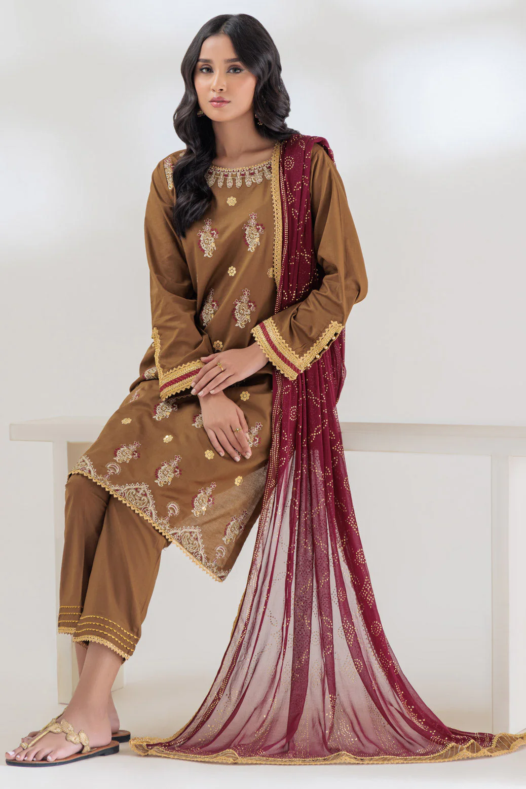 BROWN-CAMBRIC-3 PIECE (BSHS233P28) - Image 4
