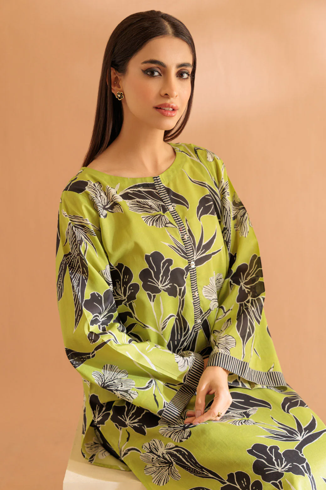 GREEN-LAWN-2 PIECE (6S24A2P247)