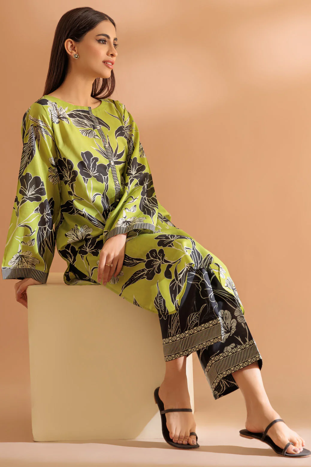 GREEN-LAWN-2 PIECE (6S24A2P247) - Image 3