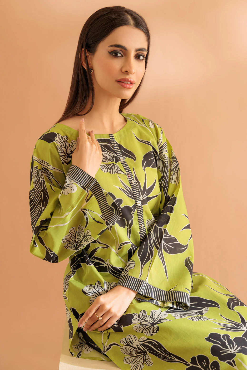 GREEN-LAWN-2 PIECE (6S24A2P247) - Image 4