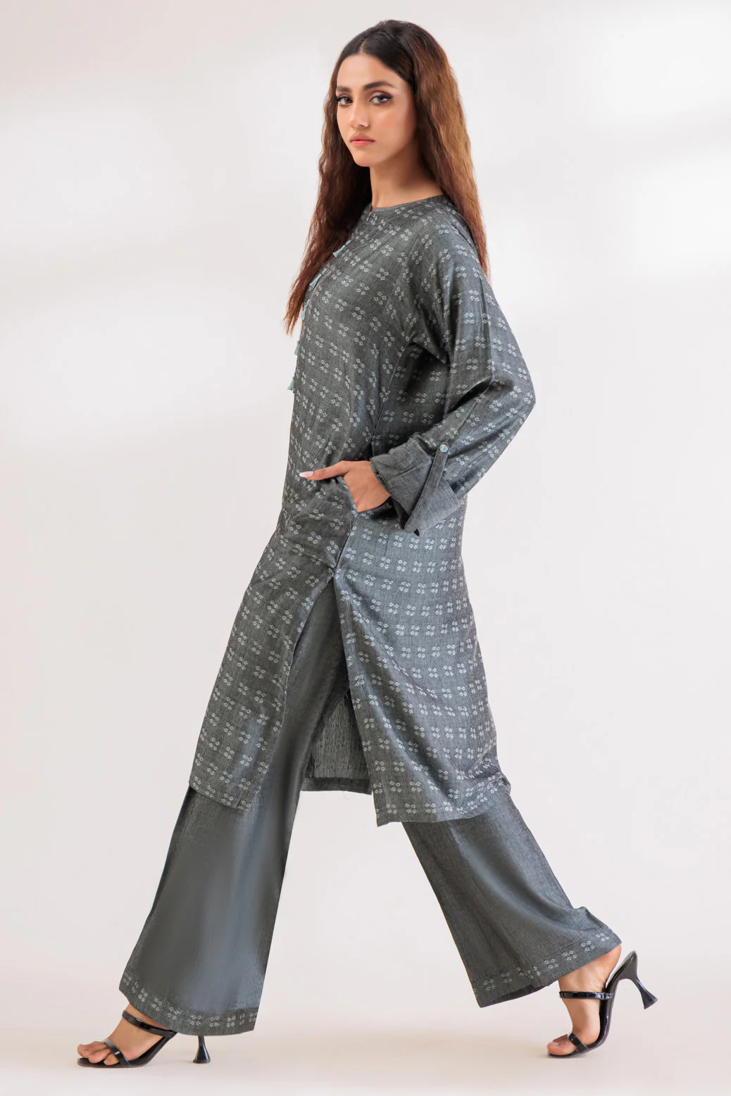 GREY-YARN DYED-2 PIECE (WS6232P44) - Image 4