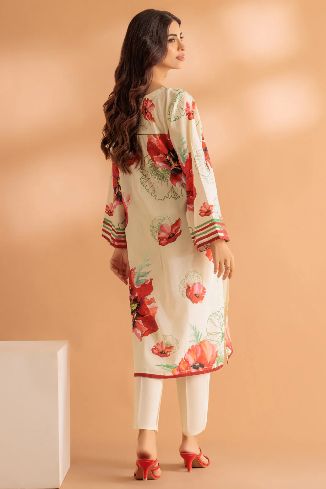 L-GREEN-LAWN-2 PIECE (1S24A2P272) - Image 4
