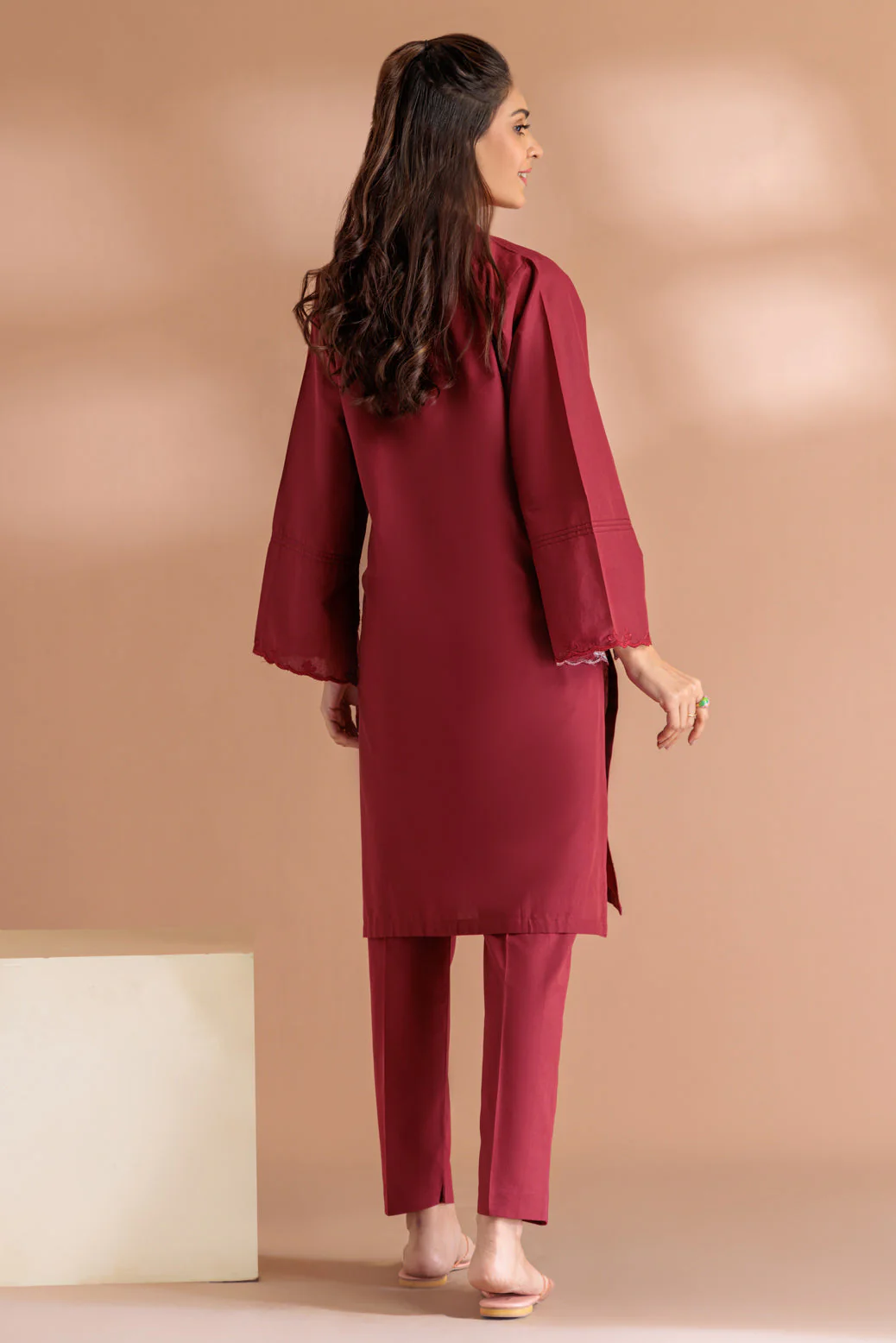 MAROON-CAMBRIC-2 PIECE (SRLS232P21) - Image 5
