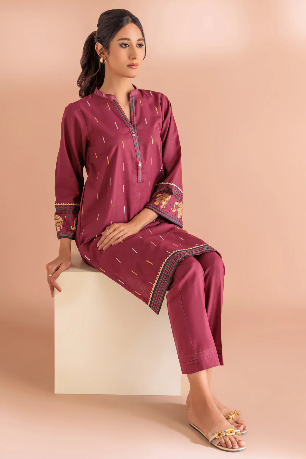 MAROON-KHADDAR-2 PIECE (WS6232P15) - Image 3